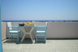 Silver Palace_lowest prices_in_Hotel_Cyclades Islands_Sandorini_Perissa