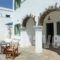 Veranda me Thea_lowest prices_in_Room_Cyclades Islands_Tinos_Agios Ioannis