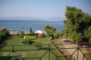 Studios Maria Gini_accommodation_in_Apartment_Central Greece_Evia_Istiea