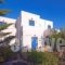 Guesthouse Perdikouli_best deals_Room_Cyclades Islands_Paros_Alyki