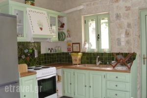 Villa Siderona_best deals_Villa_Peloponesse_Korinthia_Loutra Oreas Elenis