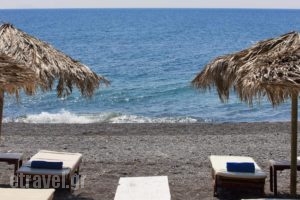 Alesahne Beach Hotel_best deals_Hotel_Cyclades Islands_Sandorini_kamari