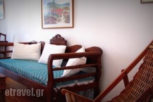 Guesthouse Kalitsi_accommodation_in_Room_Cyclades Islands_Sandorini_Vothonas