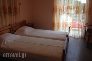 Apollon Rooms_best prices_in_Room_Thraki_Evros_Pirgos