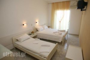 Hotel Liberty 1_best deals_Hotel_PiraeusIslands - Trizonia_Aigina_Aigina Chora