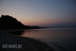 Mezonetes Elena_travel_packages_in_Macedonia_Halkidiki_Nea Moudania