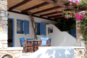 Ilios of Paros_travel_packages_in_Cyclades Islands_Paros_Paros Rest Areas