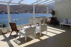 Aegean View Seaside Rooms & Studios_accommodation_in_Room_Cyclades Islands_Kea_Kea Chora