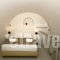 Alafouzos Studios_best deals_Hotel_Cyclades Islands_Sandorini_Sandorini Chora