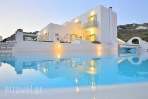 Paolas Beach_travel_packages_in_Cyclades Islands_Mykonos_Mykonos Chora