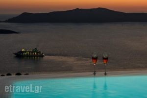 Day Dream Luxury Suites_travel_packages_in_Cyclades Islands_Sandorini_Sandorini Chora