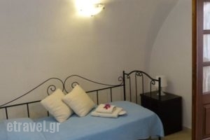 Irida Cave House_best prices_in_Hotel_Cyclades Islands_Sandorini_Megalochori