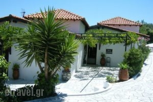 Villa Elpiniki_travel_packages_in_Sporades Islands_Skiathos_Troulos