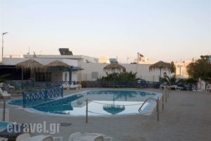 Studio Letta_travel_packages_in_Cyclades Islands_Sandorini_Perissa