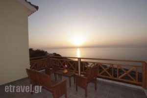 Irida maisonettes_travel_packages_in_Aegean Islands_Ikaria_Raches