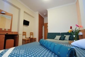 Adonis City Hotel_travel_packages_in_Peloponesse_Achaia_Patra