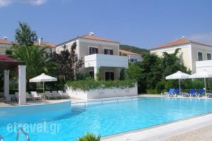 Nissia_travel_packages_in_Piraeus Islands - Trizonia_Spetses_Spetses Chora