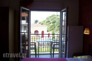 Karolos Studios_accommodation_in_Apartment_Central Greece_Evia_Edipsos