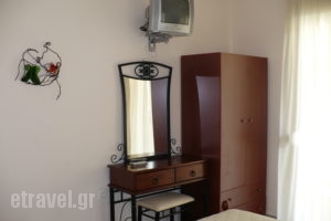 Four Seasons Rooms_lowest prices_in_Room_Macedonia_Pieria_Paralia Katerinis